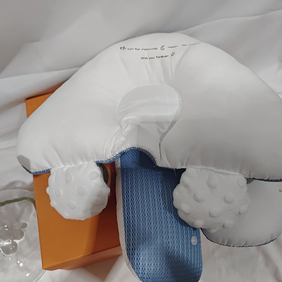 Babykudde med Huvudstöd
